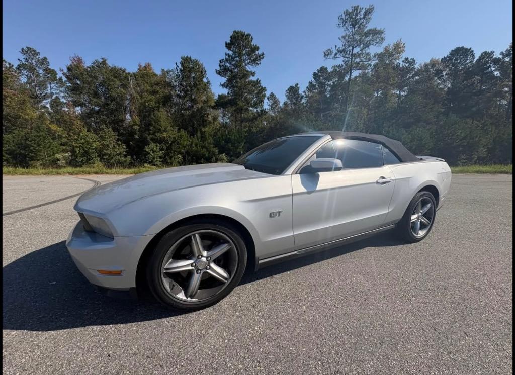 2010 Ford Mustang GT's photo