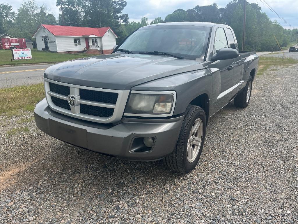2008 Dodge Dakota SXT's photo