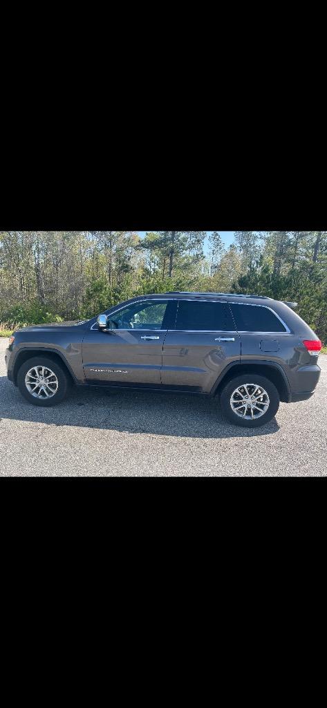 2015 Jeep Grand Cherokee Limited's photo