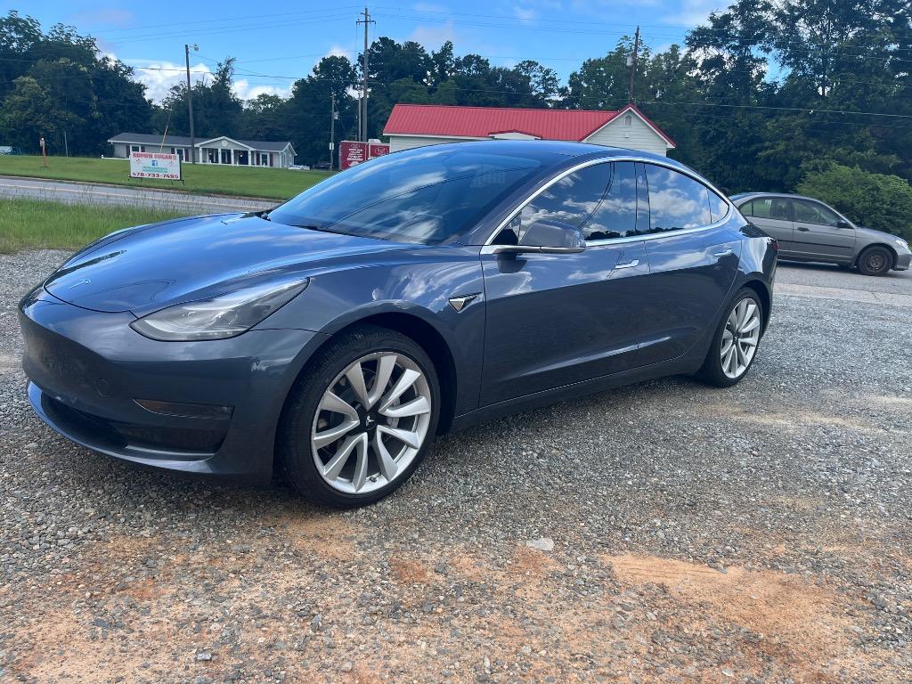 2018 Tesla Model 3 Long Range's photo