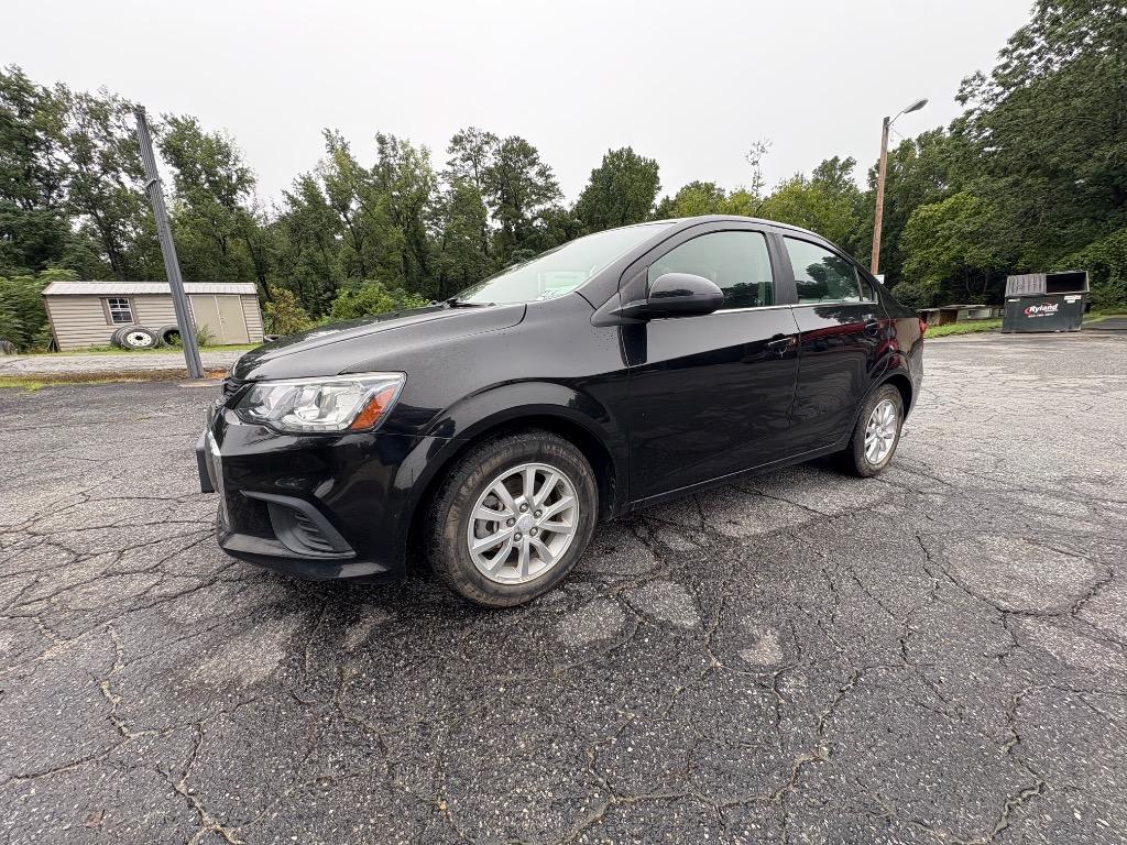 2018 Chevrolet Sonic LT's photo