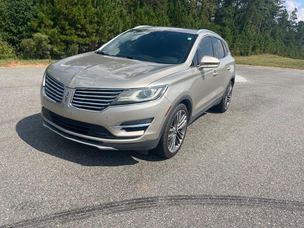 2015 Lincoln MKC Base's photo