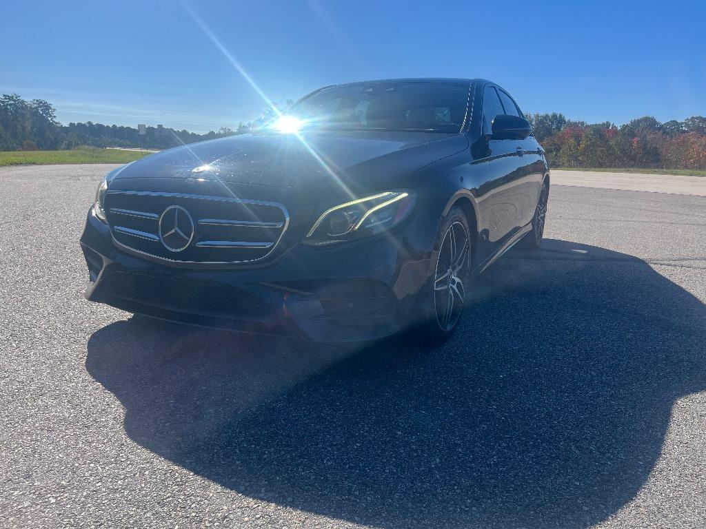2020 Mercedes-Benz E-Class Base's photo
