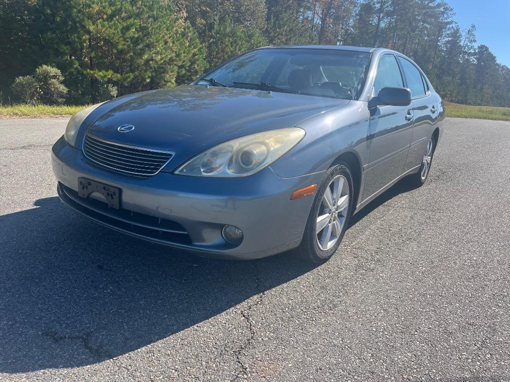 2005 Lexus ES 330's photo