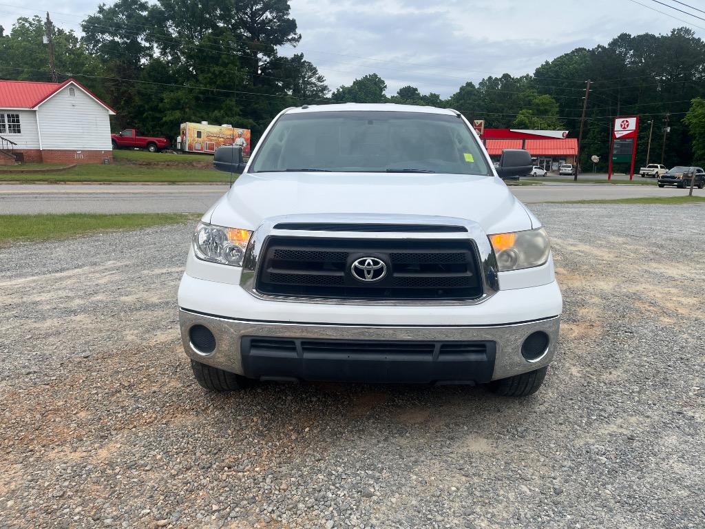 2010 Toyota Tundra 5.7 Auto 4WD Tundra Grade Double Cab's photo