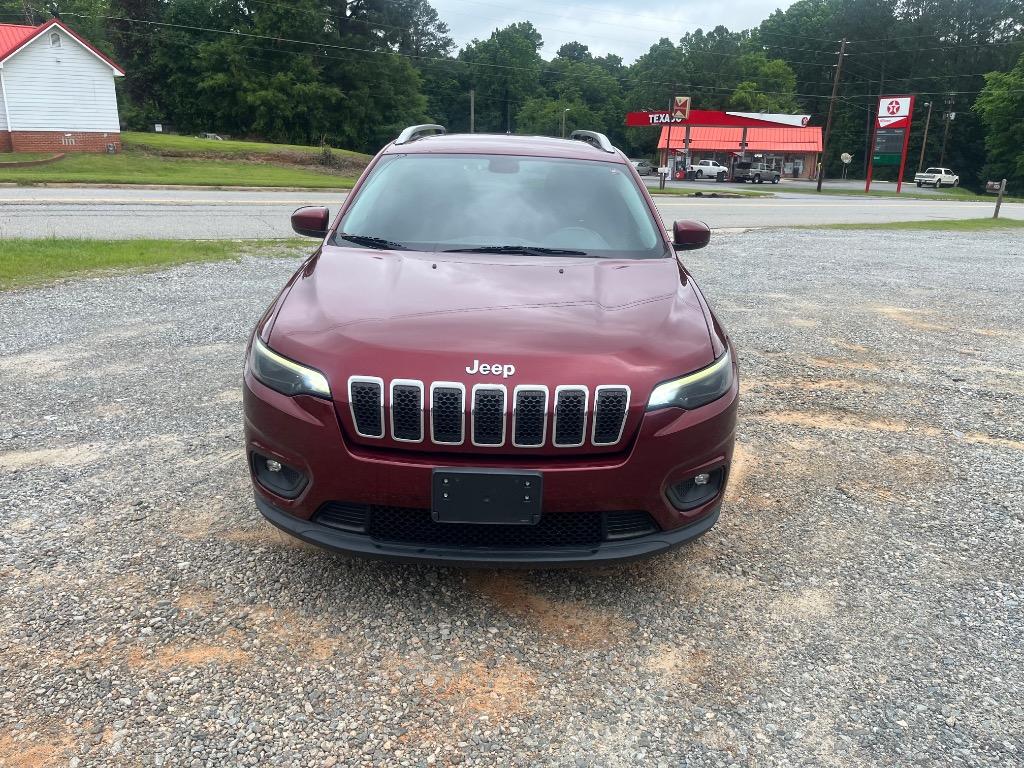 2019 Jeep Cherokee Latitude's photo