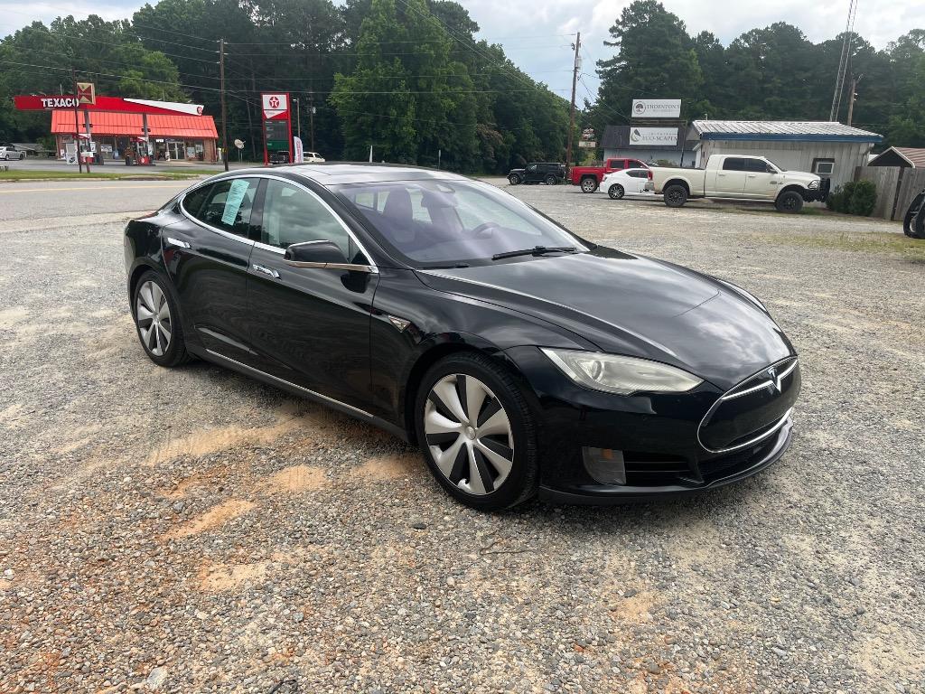 2015 Tesla Model S 85D's photo